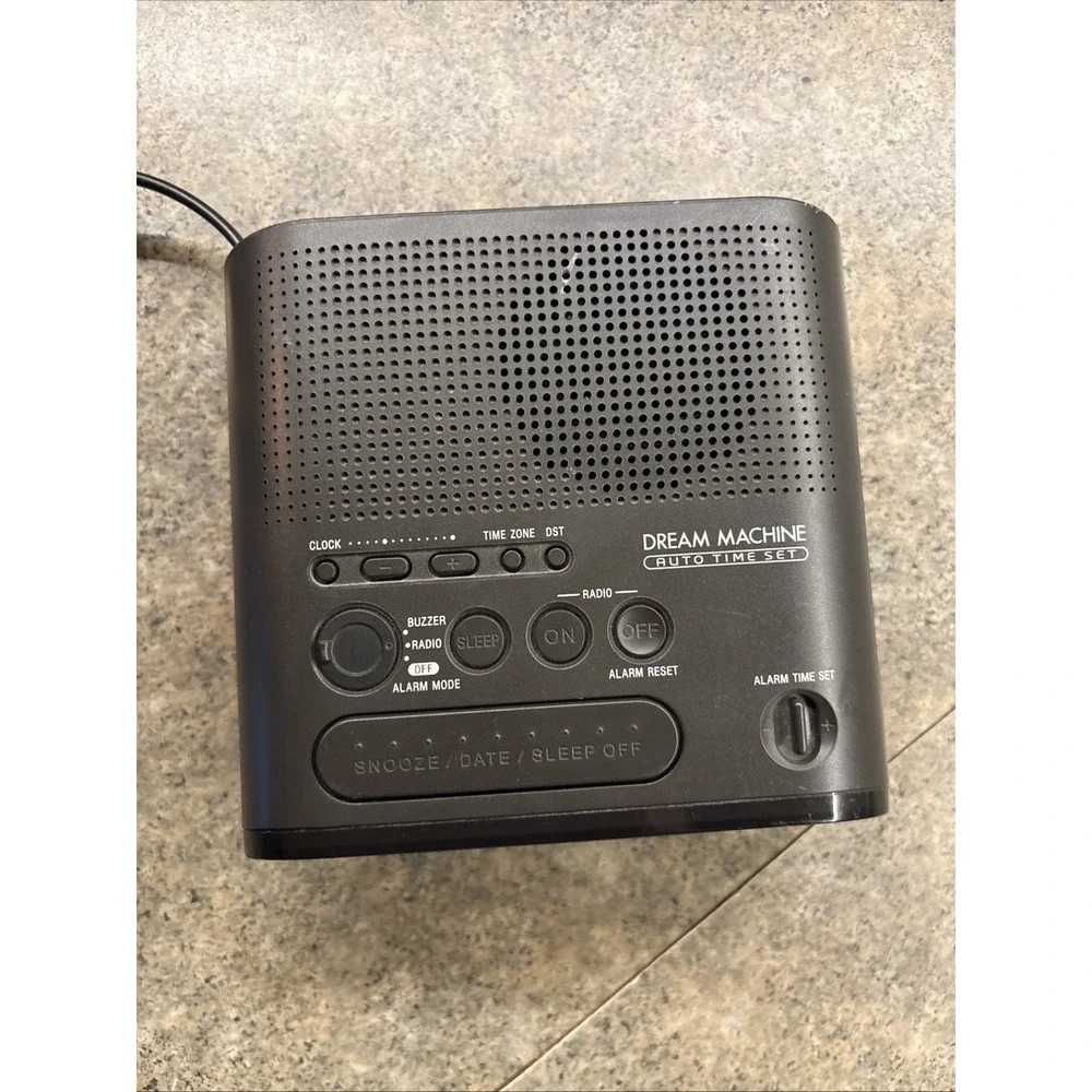 Sony Dream Machine Alarm Clock ICF-C218 Black Auto Time Set WORKS!!